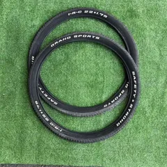 希少 IRC 22×1.75 自転車タイヤ 2本セット 年代物 当時物 昭和レトロ 井上ゴム工業 ビンテージ自転車 レストア部品 珍しい22インチ 前後輪セット 街乗り ミニベロ 予備パーツのサムネイル