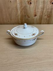 新品 ノリタケ Noritake スープポット チュリーン SUFFOLK 蓋付 - メルカリ