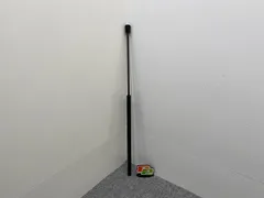 新品!カイエン 社外 リア ガススプリング リアハッチ VAICO V45-0088 95851255000 ブラック ポルシェ(150423)のサムネイル