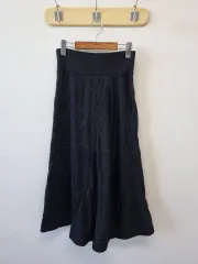 COS ブラック ニードル刺繍 ロング スカート (26インチ)のサムネイル