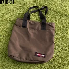 EASTPAK イーストパック トートバッグ バッグ ブラウンのサムネイル