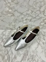 menue メヌエ 華奢見え 細Tストラップ ポインテッドトゥパンプス シルバー レディース◆Size 21.5cmのサムネイル