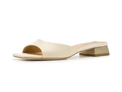 バッジェリーミシュカ レディース シューズ サンダル Badgley Mischka Oahu Cream Leather クリームのサムネイル