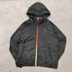 XL NIKE フード ウィンドブレーカー ジャケットのサムネイル