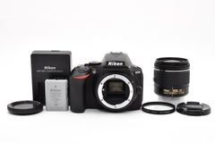 良品 Nikon D5600 ダブルズームキット SD64GB/ガラスフィルム - メルカリ
