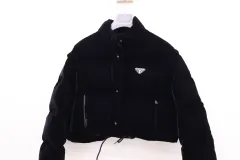PRADA プラダ ツアーベルベット ダウンベスト ダウンベスト ブラック 291805のサムネイル