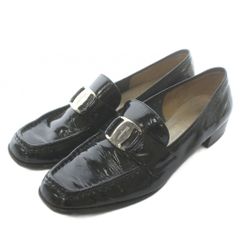 Ferragamoヴァラ パテントレザー ローファー ブラック24cm - メルカリ