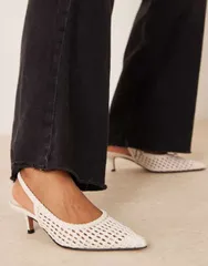エイソス レディース シューズ ヒール ASOS DESIGN Starry weave detail mid heel shoes in offwhite Offwhite オフホワイトのサムネイル
