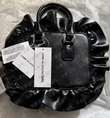 コム・デ・ギャルソンガール スクエア フリルバッグ COMME des GARCONS Girl バッグ 新品 COMME des GARCONS トートバッグのサムネイル