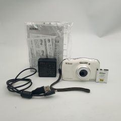 スマホ転送OK】ニコン Nikon COOLPIX S33 ホワイト - メルカリ