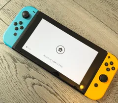 任天堂 Nintendo Switch ニンテンドー スイッチ 本体 HAC-001 オレンジ ネオンブルー 本体のみのサムネイル