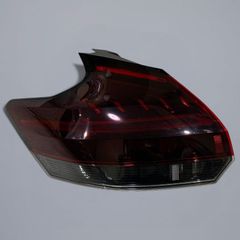 P15 キックス 右テールランプ ICHIKOH D252＊2976 - メルカリ