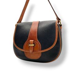 希少】セリーヌ ショルダーバッグ ハーフムーン 扇型 ゴールド金具