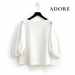 アドーア ADORE Vネックプルオーバー 白 美シルエット - メルカリ