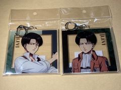 Attack Titan Past version / Present version BIG Acrylic Keychain Levi