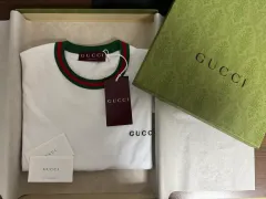 GUCCI グッチ 白 半袖 Tシャツ 新 商品 S (95-100)のサムネイル