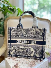限定品★★  レディース Christian Dior クリスチャンディオール  トートバッグのサムネイル