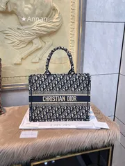 人気商品  レディース Christian Dior クリスチャンディオール  トートバッグのサムネイル