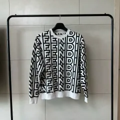 FENDI フェンディ ローマ ジェイコブス スウェットのサムネイル