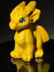 極上氷種 本物保証】天然岫岩玉 ペンダント彫刻 翡翠級の透明度 - メルカリ