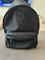 MONCLER モンクレール バックパックのサムネイル