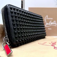 ◇美品◇ルブタン　パネトーネ　スパイクスタッズ長財布　シボ革　ブラックのサムネイル