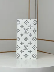 大幅値下げ  LOUIS VUITTON 財布 メンズ ルイヴィトン 長財布 メンズ LV 財布のサムネイル