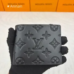 大人気中 LOUIS VUITTON ルイヴィトン メンズ 2折り財布のサムネイル