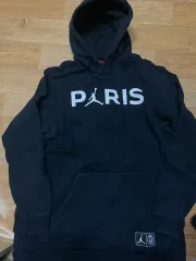 PSG パリ・サンジェルマン X ジョーダン コラボ 限定モデル フーディー 105サイズのサムネイル