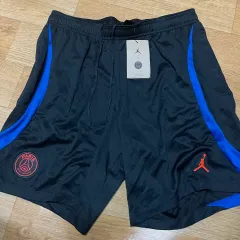 PSG パリ・サンジェルマンFC x ジョーダン トレーナー ショート 海外Lサイズのサムネイル