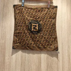 FENDI　スカーフのサムネイル