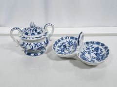 美品】ブルーダニューブ ブルーオニオン 塩入れ＆エッグスタンド 3点