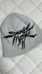 HELLRAZOR MOZYSKEY LETTER BEANIE - メルカリ