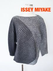 ISSEY MIYAKE WHITE LABEL ボトルネック グラデーション ISSEY MIYAKE WHITE LABEL ボトルネック グラデーション - メルカリ