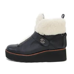 COACH コーチ ブーツ サイズ:US7(23.5cm) ボア付き レザー ショート ブーツ URBAN HIKER SHEARLING POP プラットフォーム 厚底 ブラック 黒 ブランド シューズ 靴【レディース】【中古】のサムネイル