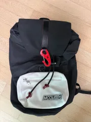 Alexander McQueen アレキサンダー・マックイーン バックパックのサムネイル