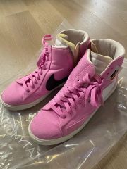 NIKE AIR ZOOM BRAVE 1.5 赤/白/黄 25センチ - メルカリ