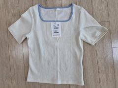 新品未使用タグ付 完売品】yori ヨリ ベビーピコステッチTee ブルー