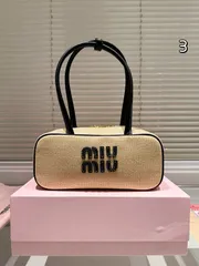 【今日特価】Miu Miu Bowling Briefcase ミュウミュウ ボーリング ブリーフケース-WTO輸入2のサムネイル