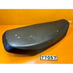 77057 中古 ヤマハ SR400 シートのサムネイル