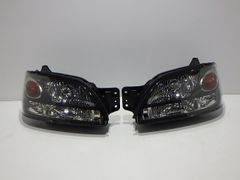 70系 ヴォクシー ヘッドライト左右 HID ZRR70/75 前期 28-203 V9