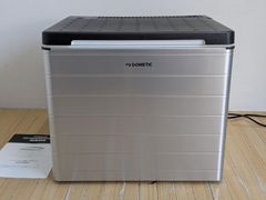美品✨動作確認済✨DOMETIC ポータブル3way冷蔵庫 ACX35G - メルカリ