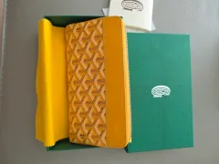 Maison Goyard ゴヤール サン マルク 財布 イエローのサムネイル