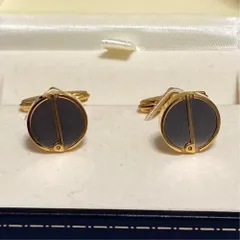 美品 dunhill ダンヒル ロゴ カフス カフリンクス ゴールドカラー メンズ 古着 中古 USEDのサムネイル
