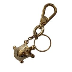 美品 CELINE セリーヌ マカダム チャーム キーホルダー シャンパンゴールドカラー レディース 古着 中古 USEDのサムネイル