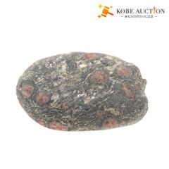 ■ 愛媛県四国中央市 関川 ザクロ石 柘榴石 重量84g 全長5.5cm 自然 原石 コレクションのサムネイル