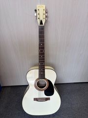 値下‼️LUNAギターBELLAME W-120 白いギター - メルカリ