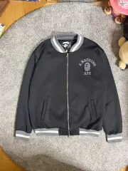 90s アベイシングエイプ トラックジャケットのサムネイル