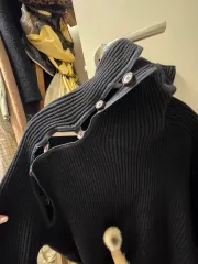 Jacquemus ブラックニット Mのサムネイル