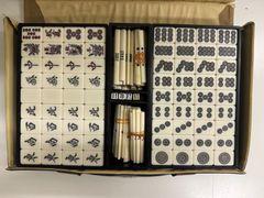 レトロ】 木箱付 麻雀牌セット④ - メルカリ
